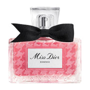 Christian Dior Miss Dior Essence Extrait de Parfum pentru femei, 50 ml Christian Dior