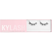 Kylie Cosmetics, Kylash, Gene false, Negru