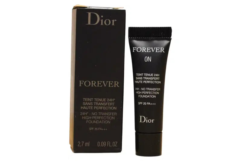 Christian Dior, Dior Forever, Acoperire completă, Fond de ten lichid, 0N, 2.7 ml