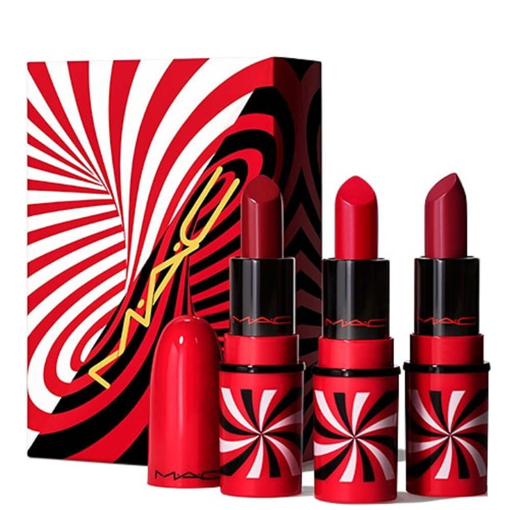 Set MAC Tiny Tricks: 3 rujuri Matte miniatura Awe-Spicious, Snappy-Go-Lucky si Sleight Of Grand, 1,8 g fiecare