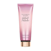 Victoria's Secret Velvet Petals La Creme lotiune de corp nutritiva, 236 ml